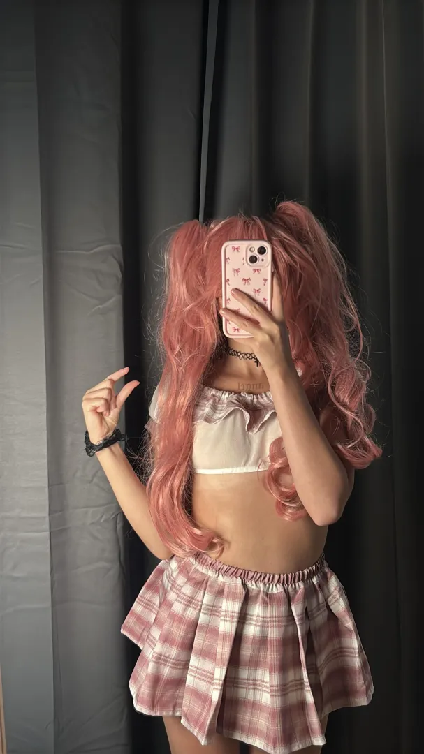 I will destroy your tiny cock with my words now!