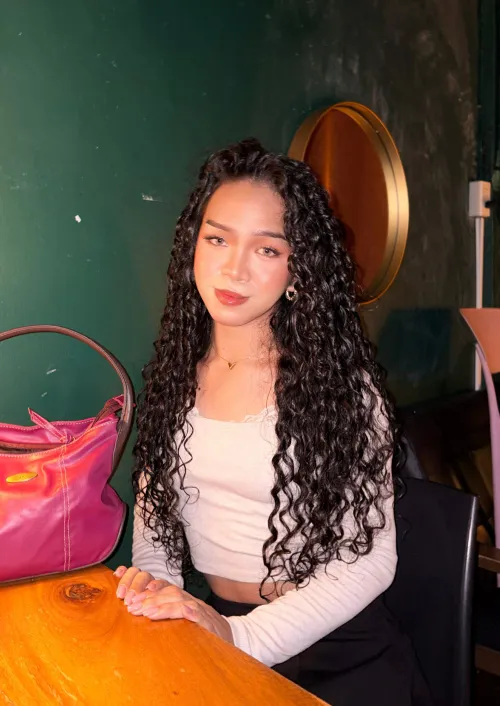 is there a chance that you'd date a curly trans girl?