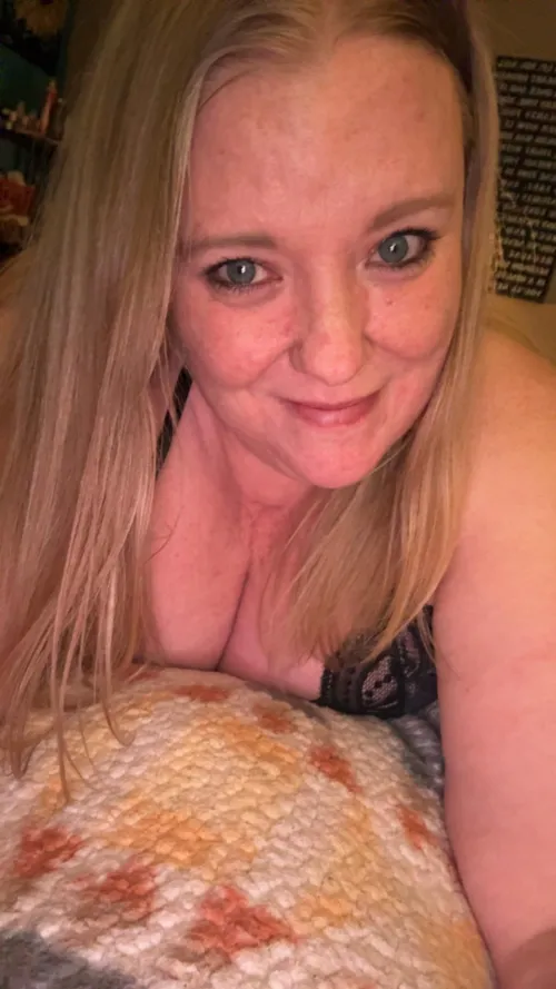 It’s Sunday night  Why do weekends go so fast??