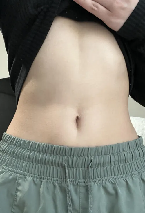 My belly button is waiting for your lips
