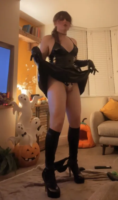 My friend said she wanted to hump and cum on my shiny legs.