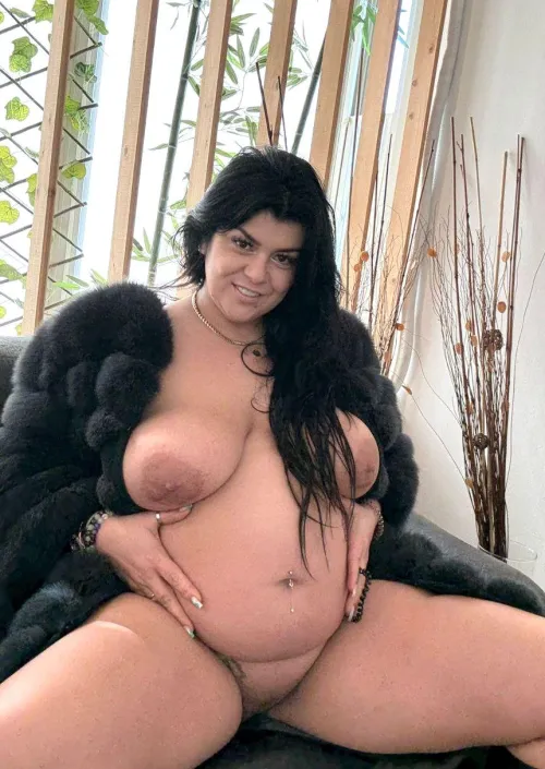 Rub my big tits down to my preggo belly