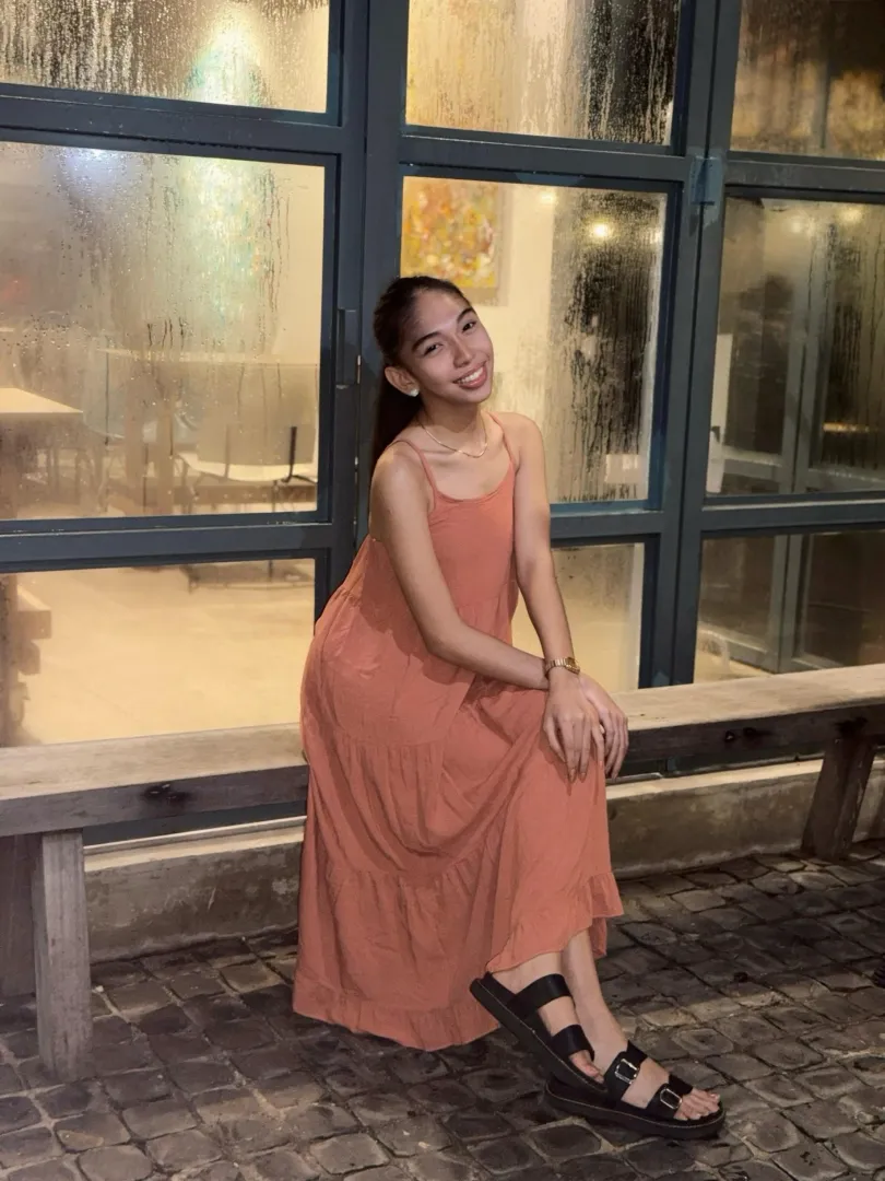 Should I go wholesome or bold? U decide 