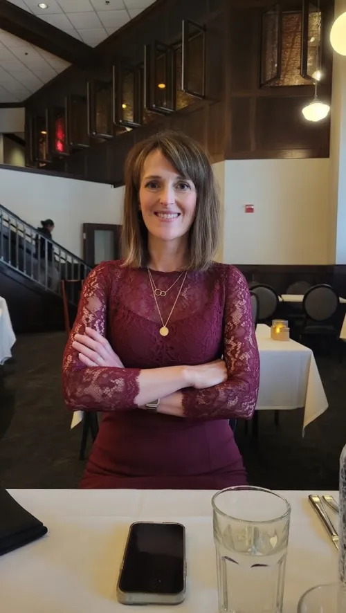 Simple sexy teacher wifey