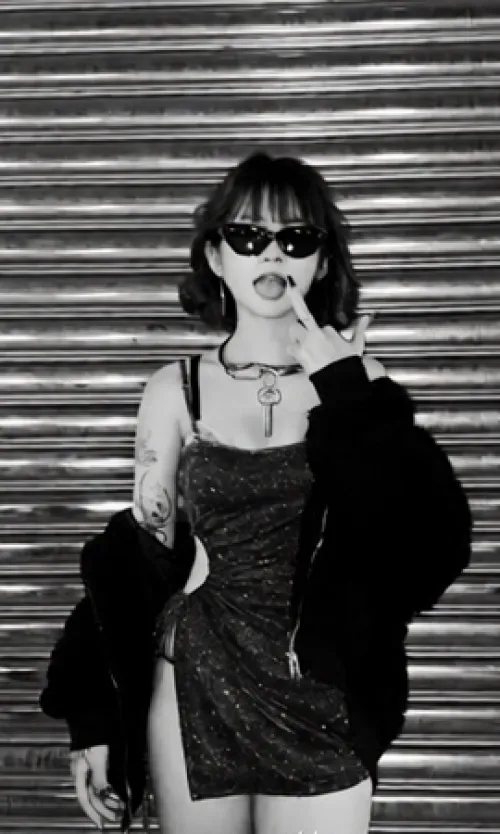 This is what I do to fuck boys...