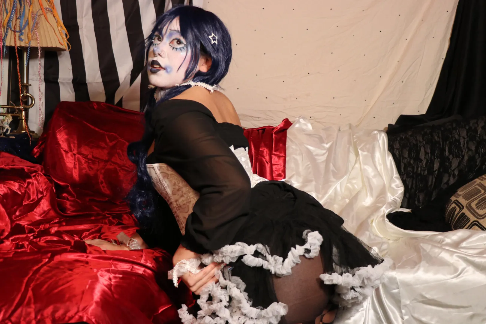 Who wants to go on a trip to the three hole circus?  